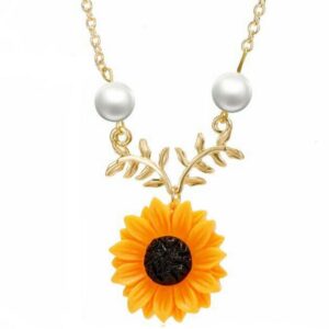 Pendant – Sunflower and Pearls