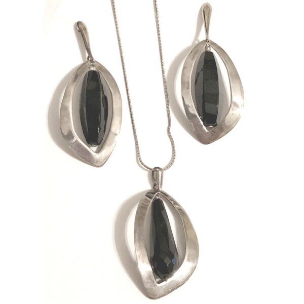 Earrings – Sterling Silver with Onyx
