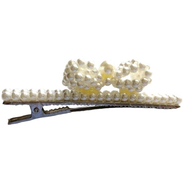 Hair Clip with Pearl Decoration