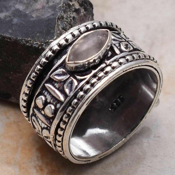 Ring - Silver Spinner with Rose Quartz Stone